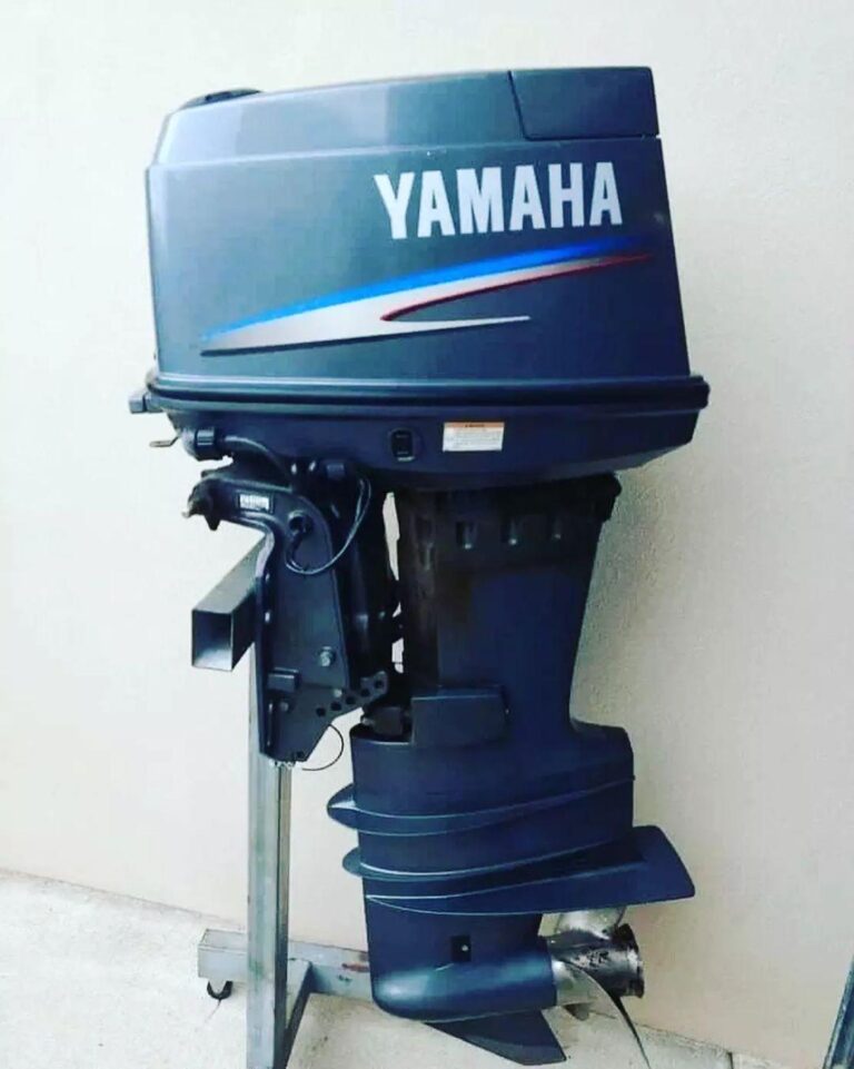 2005 Yamaha 90 HP 3 Cylinder 2 Stroke 20