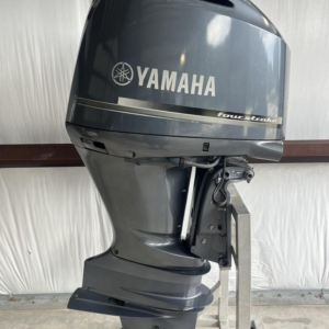 2018 Yamaha F300 V6 4.2L Digital 25 F300XCA