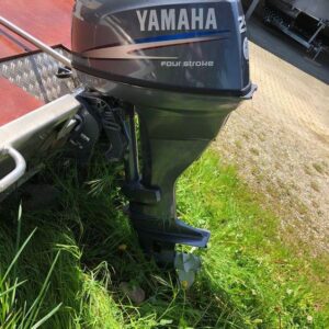 2010 Yamaha 25 HP 2 Cylinder Carbureted 4 Stroke 20" Tiller Outboard Motor - Outboard Engines Supplier
